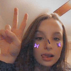 Meet your Posher, Courtney